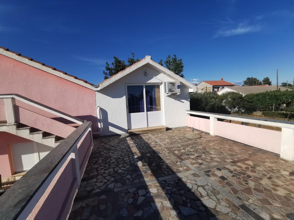 Guest House With Pool Ante Vrsi Exteriér fotografie